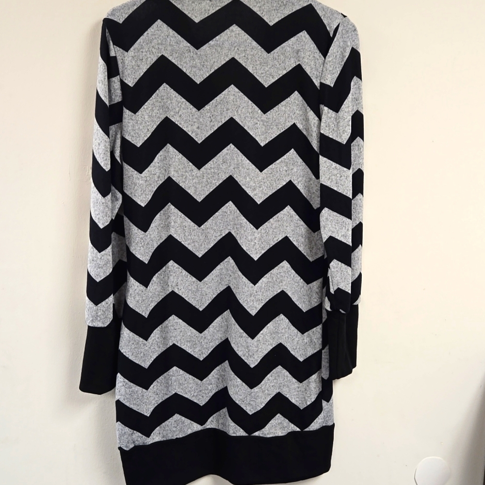 Halife Snap Closure Long Cardigan - Picture 7 of 10